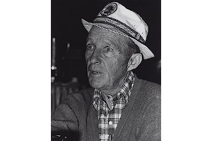 71Opx0g5+PL._AC_UL320_